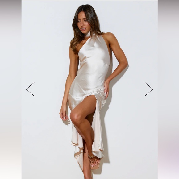 Hello Molly ATHENIAN SATIN MAXI DRESS CHAMPAGNE - Picture 5 of 11